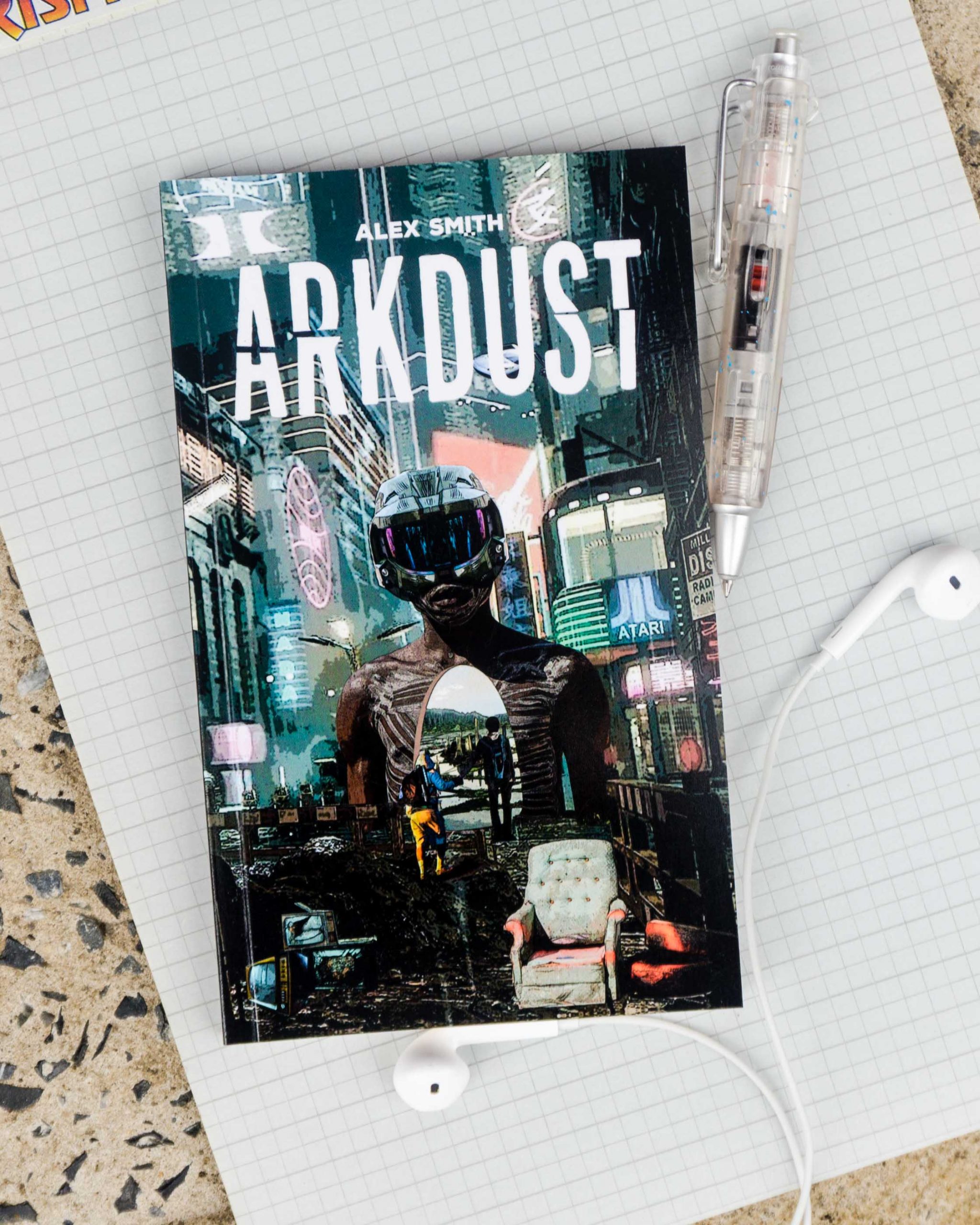 Monk Reviews ARKDUST by Alex Smith